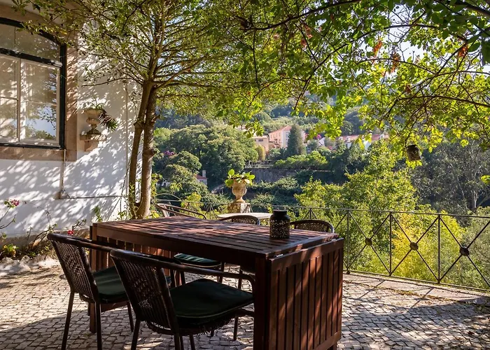 Casa Da Paderna 펜션 신트라